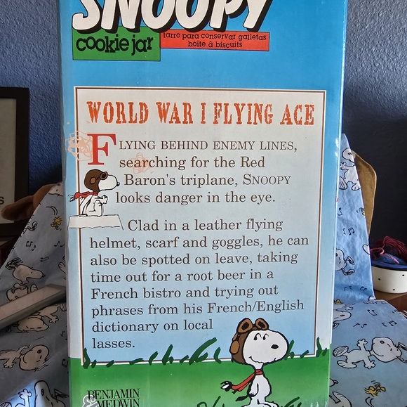 Snoopy "World War I Flying Ace" cookie jar. - Picture 3 of 8